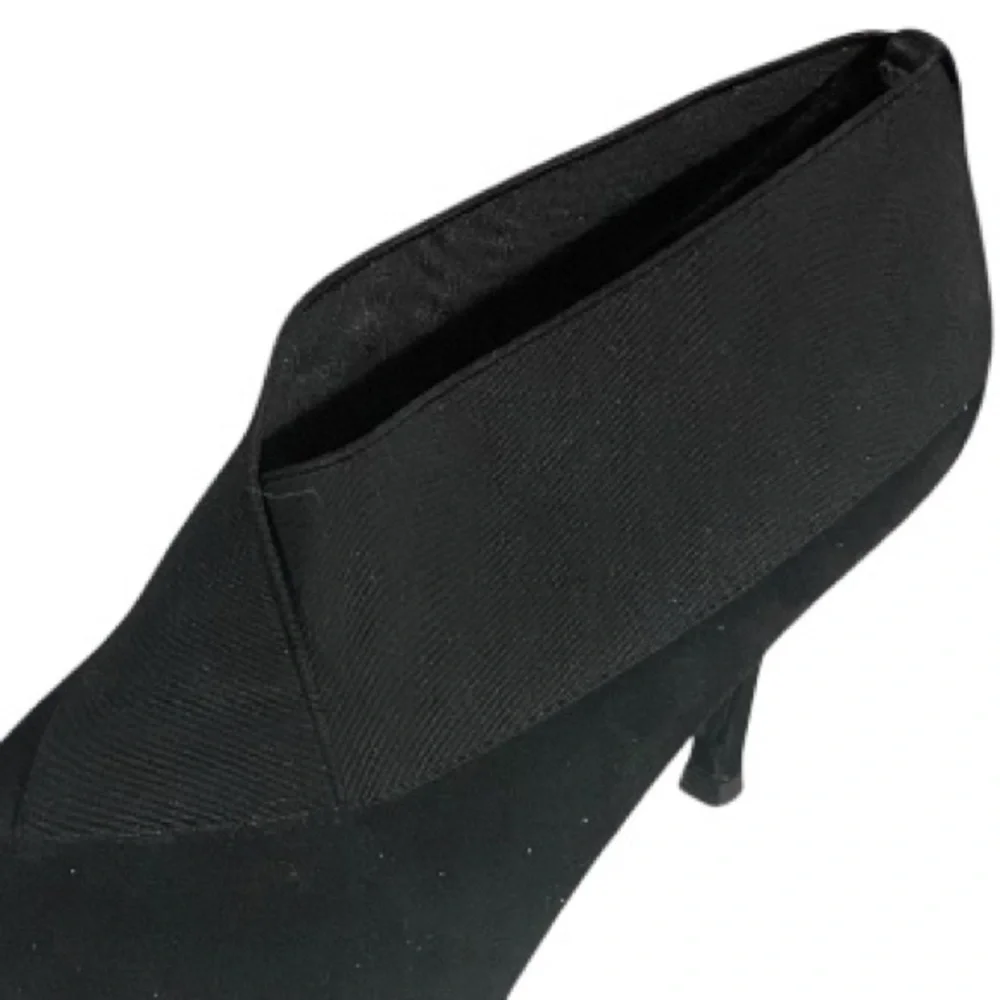 Stuart Weitzman Booties, High Heels 3.25”, Sz 8.5, Suede Leather, Neutral​